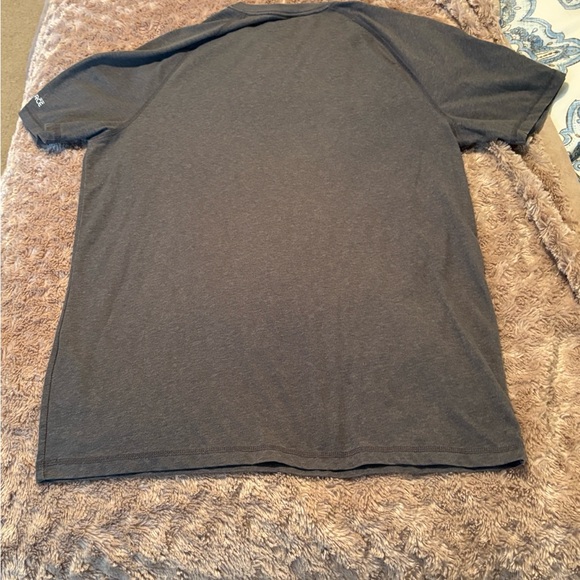 Carhartt Men's Gray Pocket T-Shirt NWOT - Picture 2 of 5